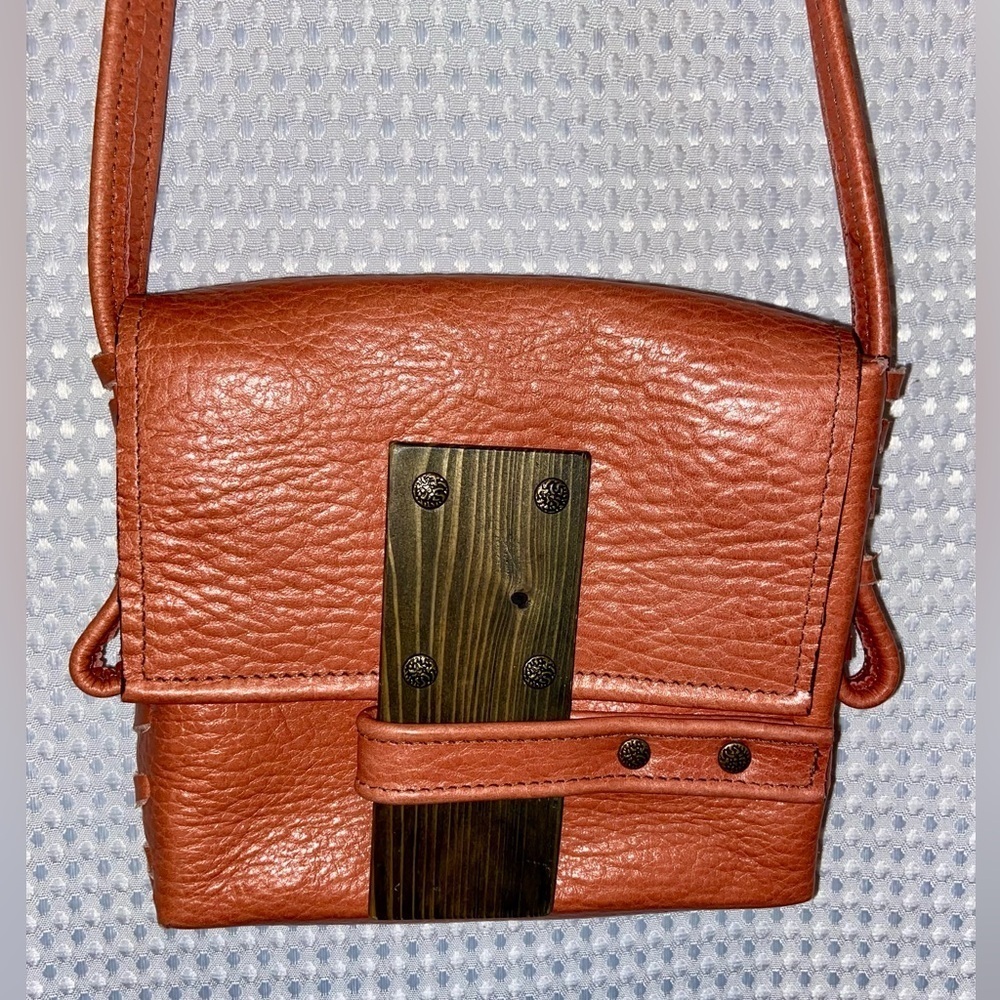 Genuine leather 2 in 1 shoulder & crossbody bag